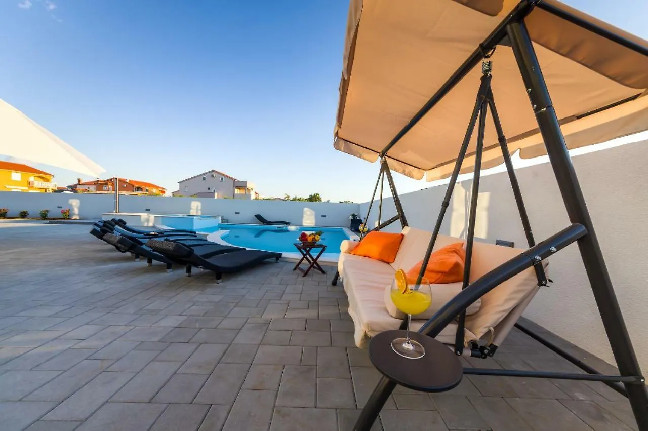 Apartments Menalo Zaton  0*, Zaton (Zadar) Chorvatsko