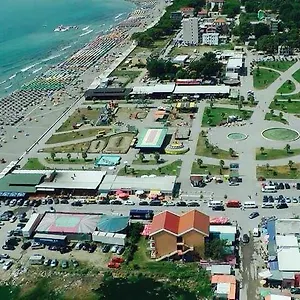 Flat Ergli Apartmán Velipojë